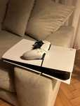 PS5 Slim 825gb + sluchawki SteelSeries