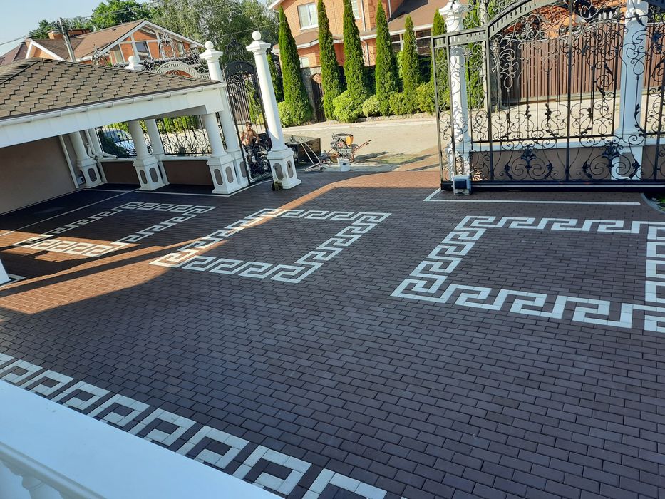 Вкладання Бруківки Тротуарної плитки