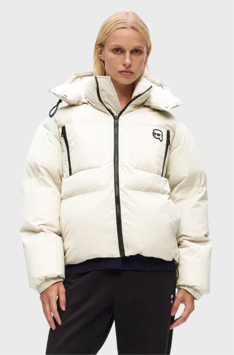 Легенький пуховик Karl lagerfeld оригінал! Розмір М