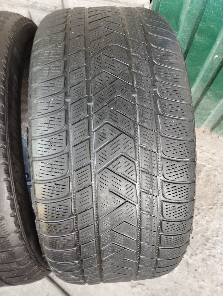 Пара шин Pirelli 275/45/19