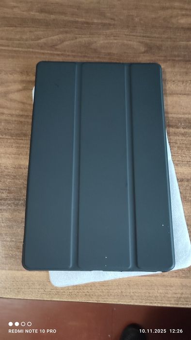 Продам новий чехол для планшета LENOVO M10 PLUS 10.6