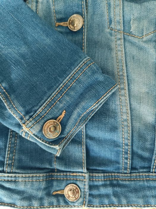 Zara джинсова курточка