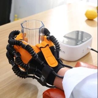 Роботизована рукавичка для реабілітації рук Rehabilitation Robot Glove