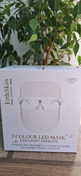 LED маска  для обличчя ErthSkin London 3 в 1 – омолодження, проти акне