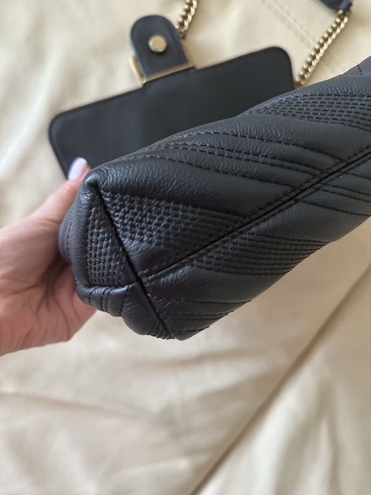 Продам оригінальну Pinko