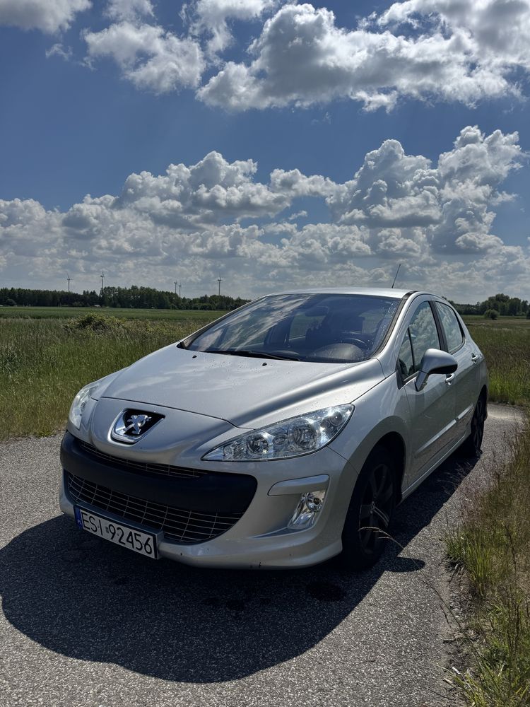 Peugeot 308•1.6 benzyna•Mały przebieg•Zadbany
