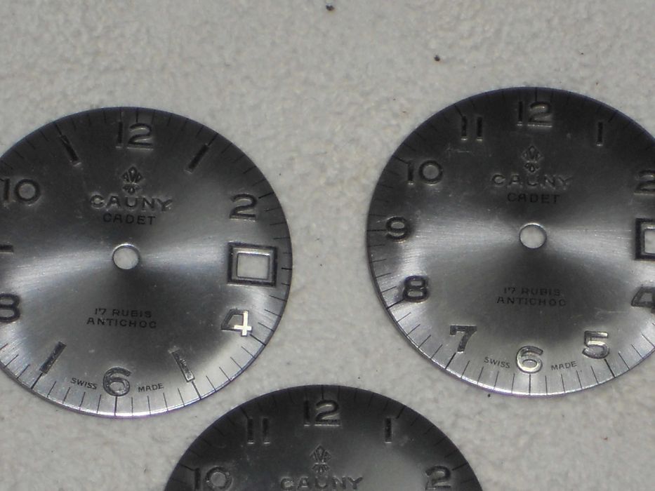 Lote de 3 Mostradores p Relógio CAUNY CADET CALEDÀRIO - NOVO