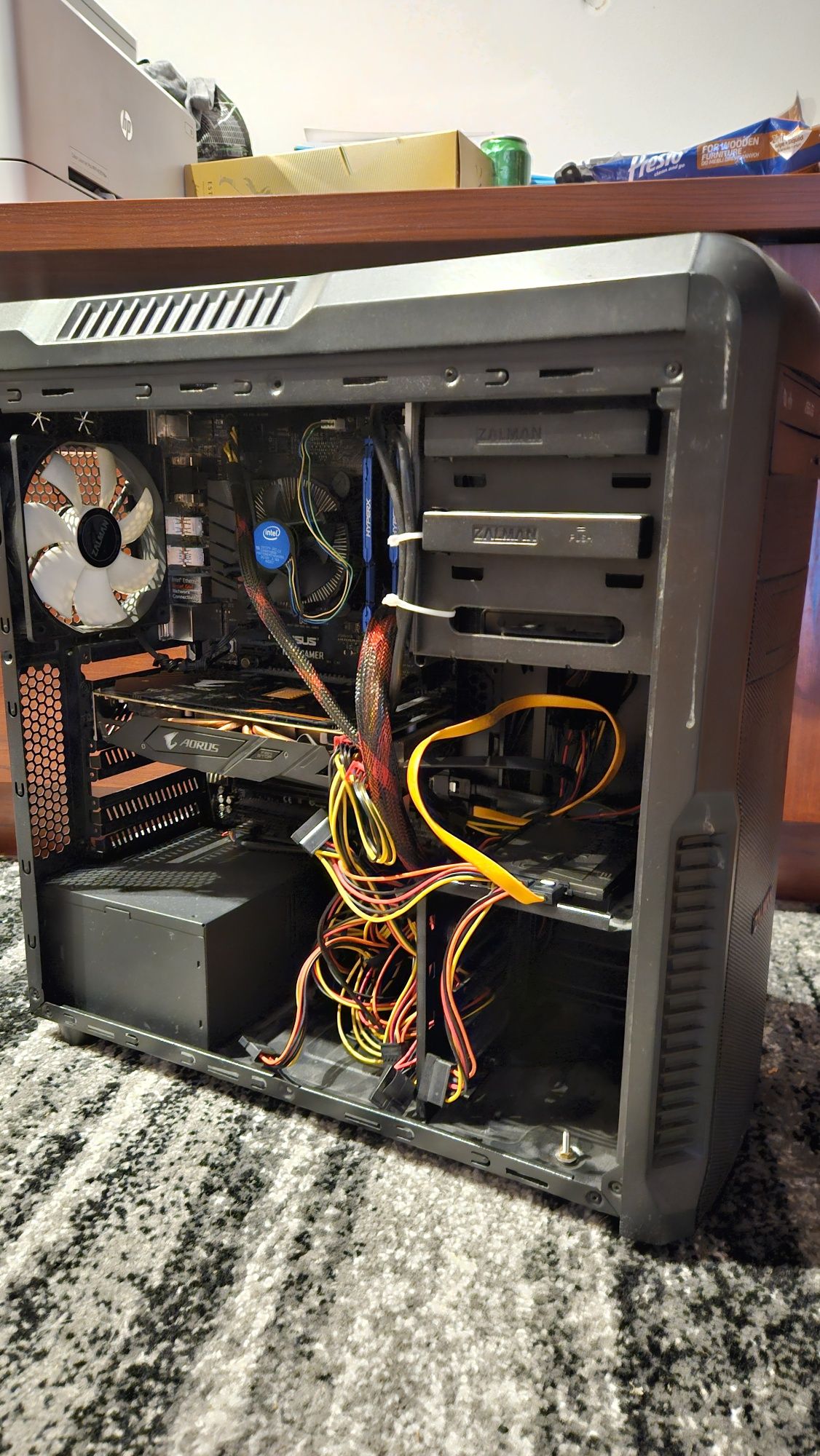 Komputera stacjonarny I3 rx570