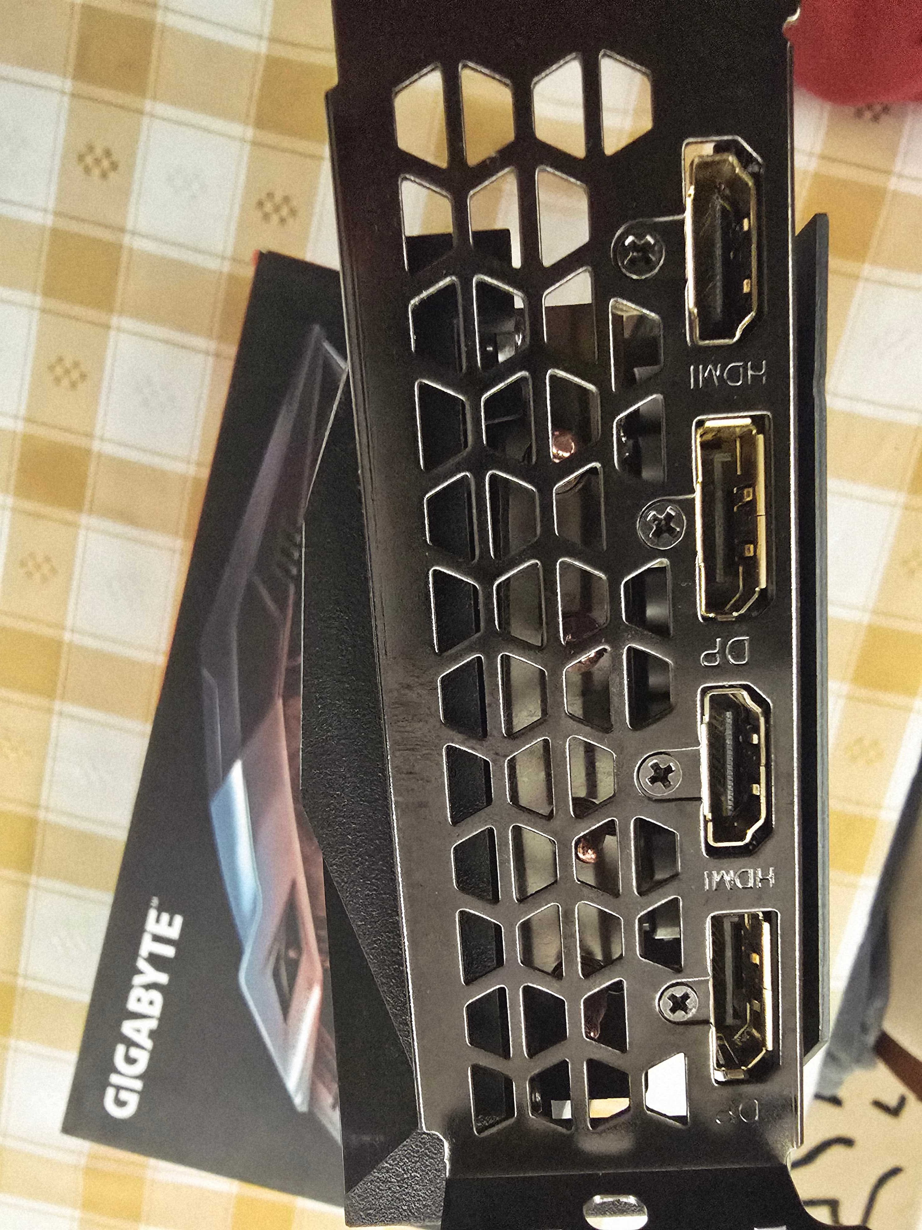placa gráfica GPU Gigabyte RTX 3070