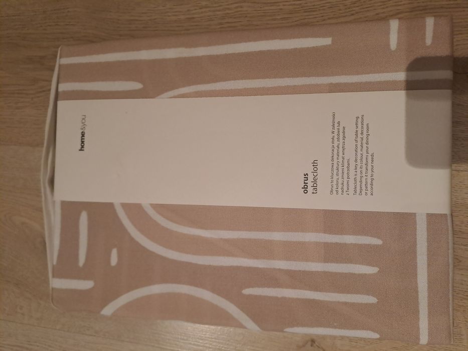 Obrus marki Home&You