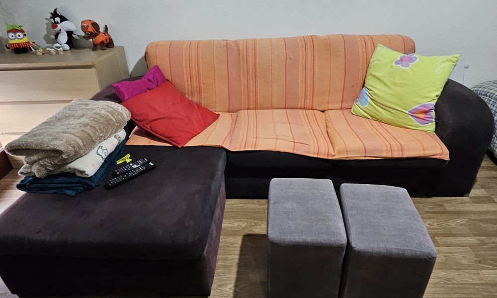 sofa chaise longue 2 puffs