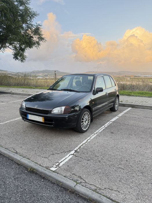 Toyota Starlet 1.3 Gasolina