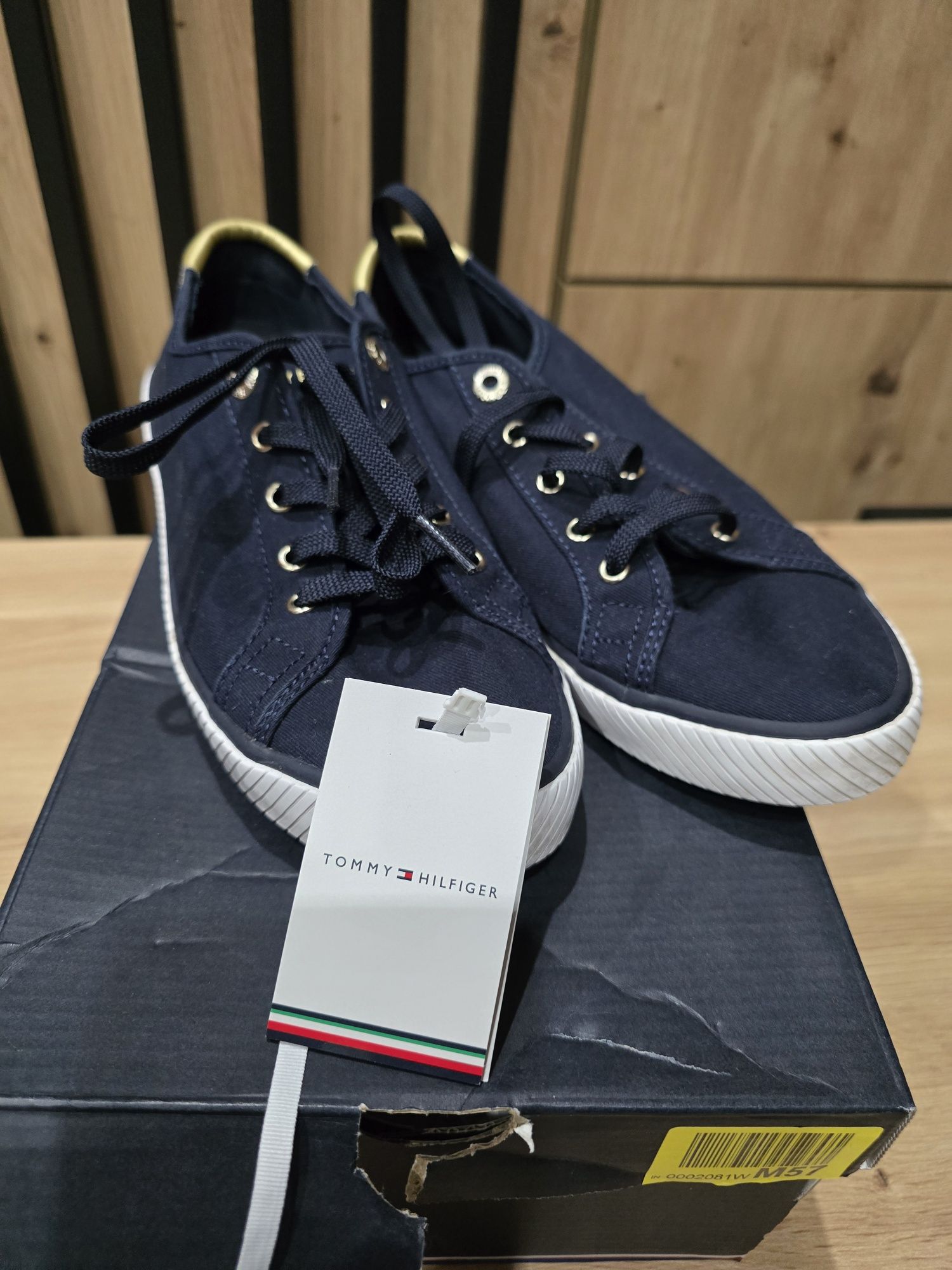 Trampki Tommy Hilfiger rozmiar 39