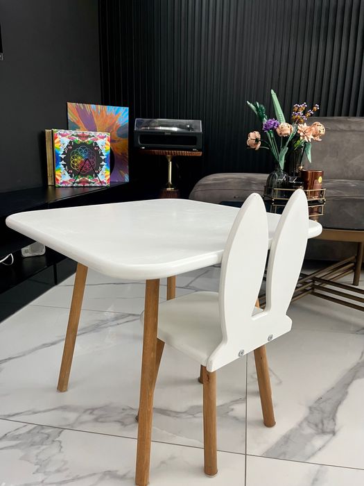 Zestaw drewniany królik Stolik krzesełko dla dziecka białe biały