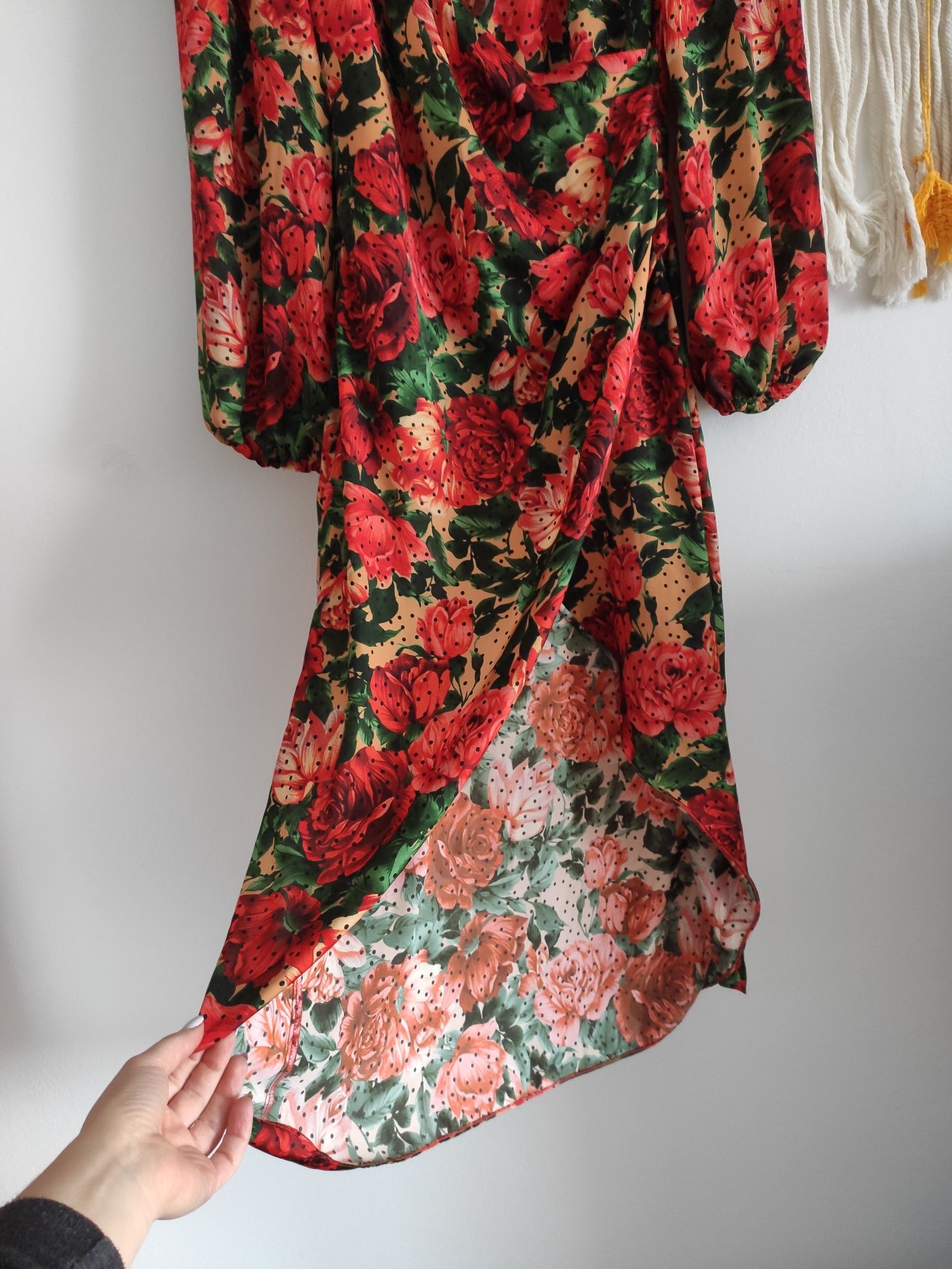 NOWA sukienka z metką kopertowa czerwona w kwiaty 8 36 S