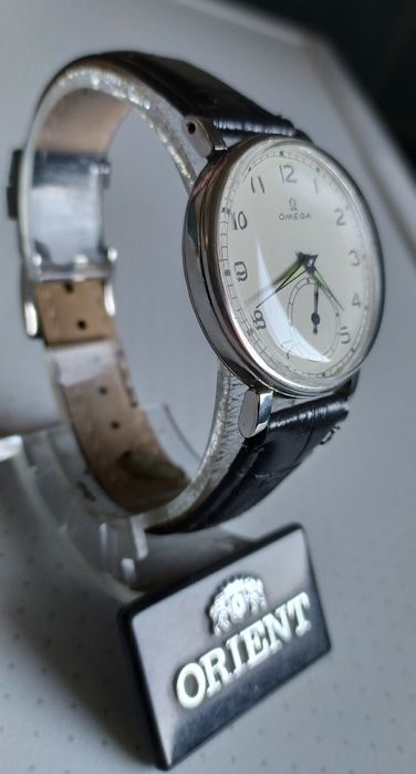 Вінтажний годинник Omega.