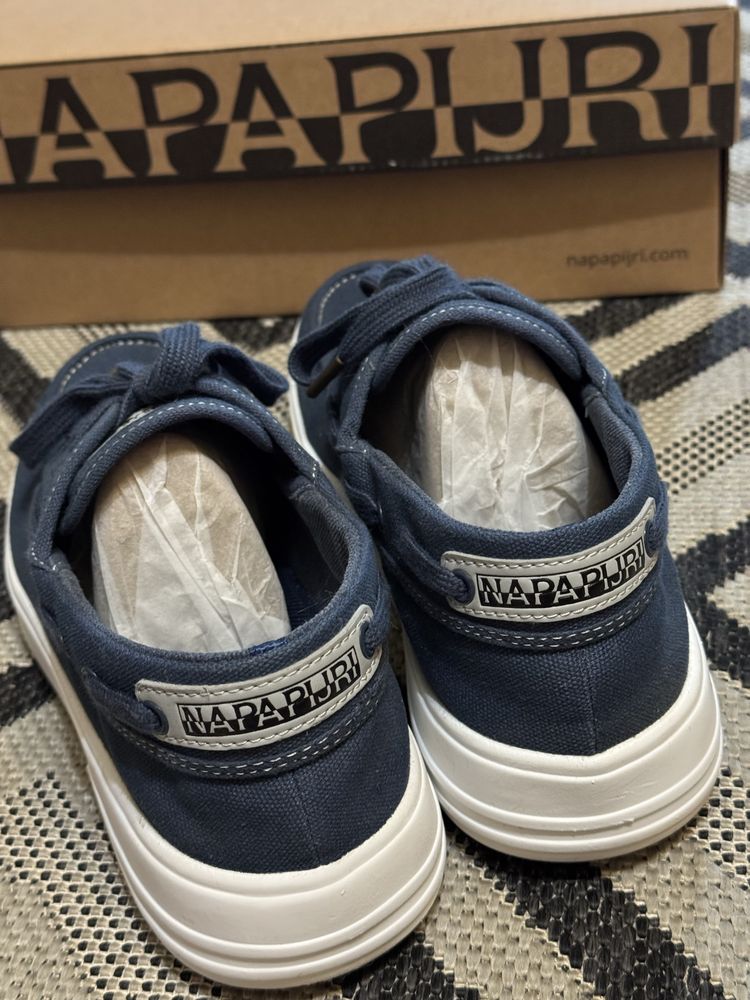 Кроссовки napapijri, мокасини napapijri 42р