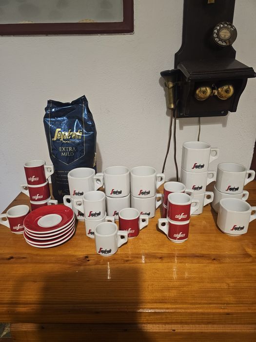 Conjunto chavenas Segafredo