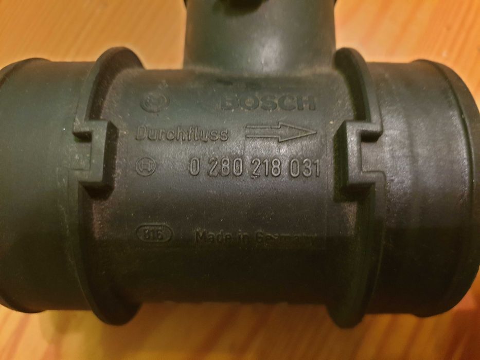 Przepływomierz wiele marek i modeli aut Audi, VW, Peugeot, Seat itp.