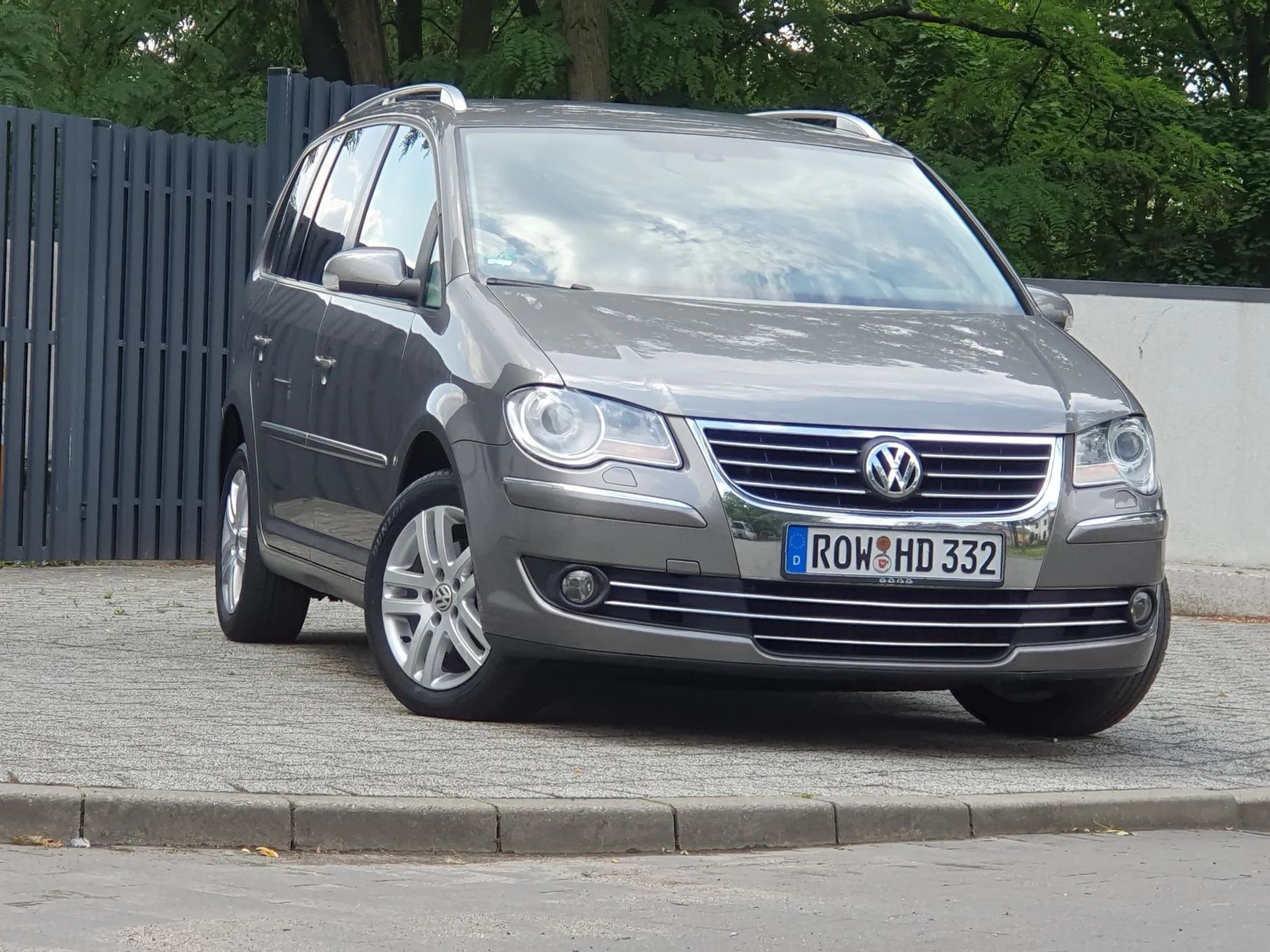 Volkswagen Touran Śliczny touran w TDI;skóra;climatr;świeźy import;zarejestrowany