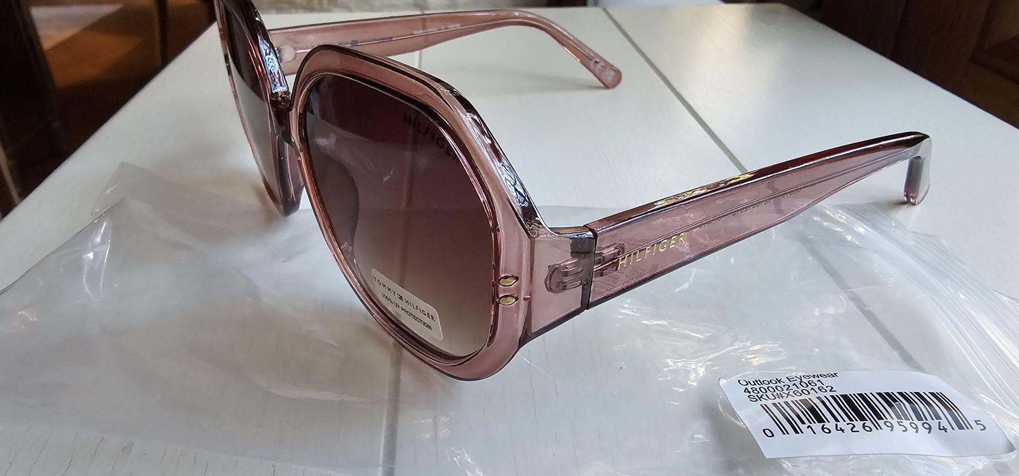 Okulary przeciwsłoneczne damskie Tommy Hilfiger ol619 nowe