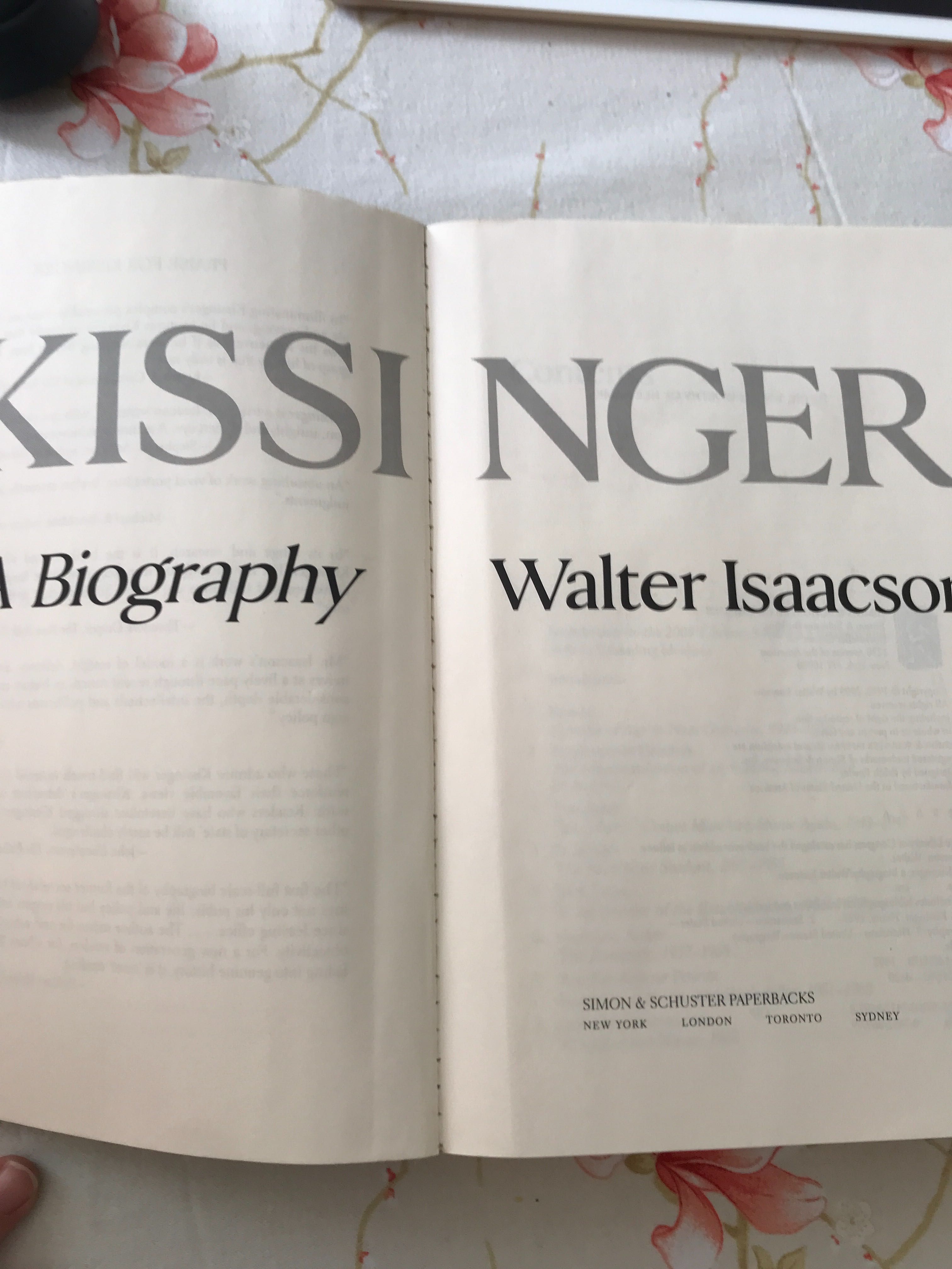 Kissinger . Walter Isaacson