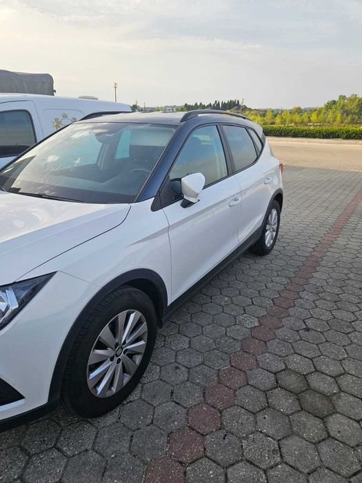 SEAT Arona 1.0 TSI Style - COMO NOVO