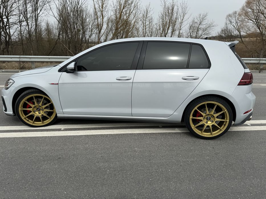 Диски O.Z racing superforgiata R19 8.5J ET42 (porsche,audi,vw)