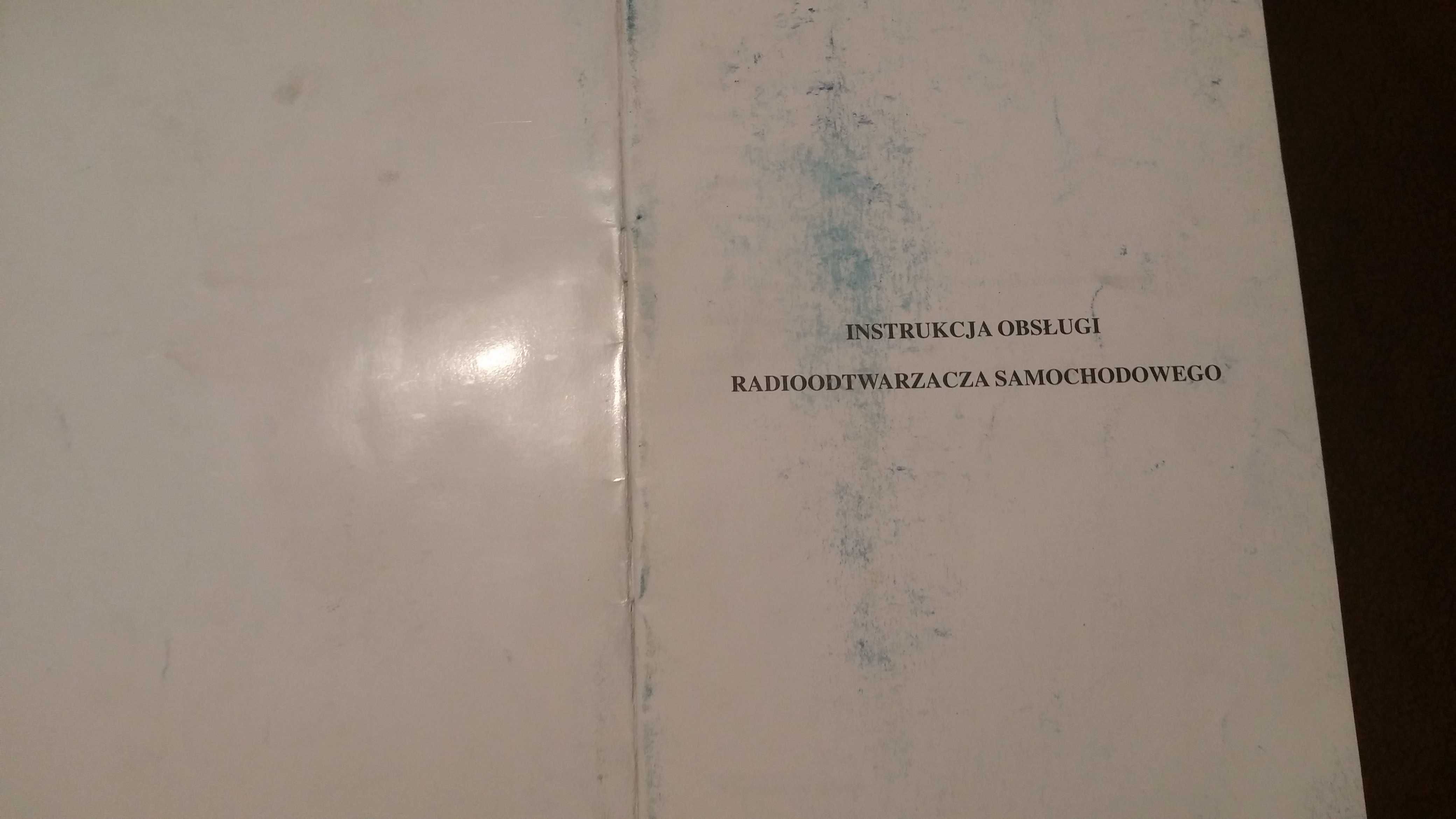 Instrukcja obsługi etui Renault Kangoo 2003-08