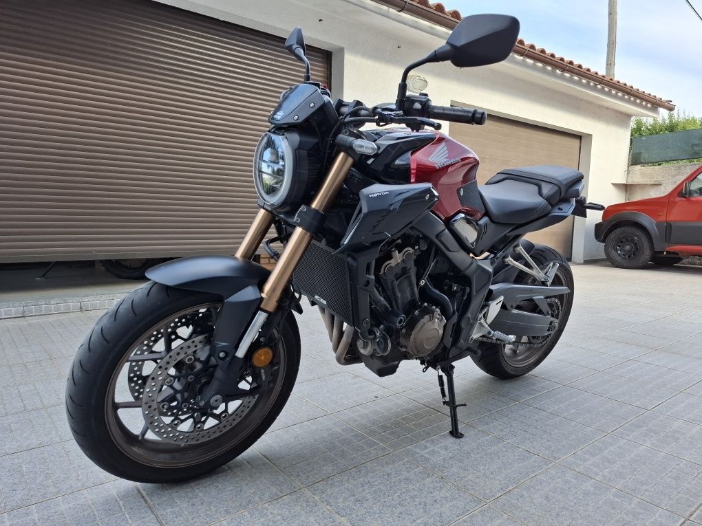 Honda CB650R 6000 km