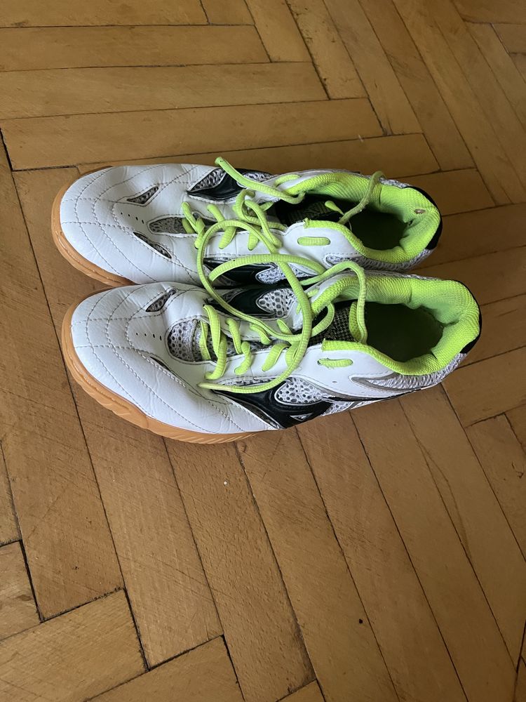 Mizuno wave drive 8