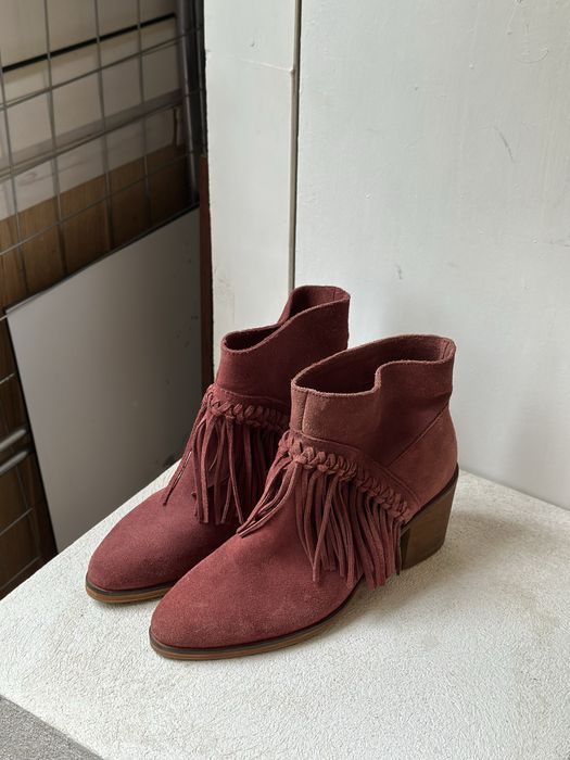 Казаки, ковбої, козаки Bershka / Zara / Massimo duti