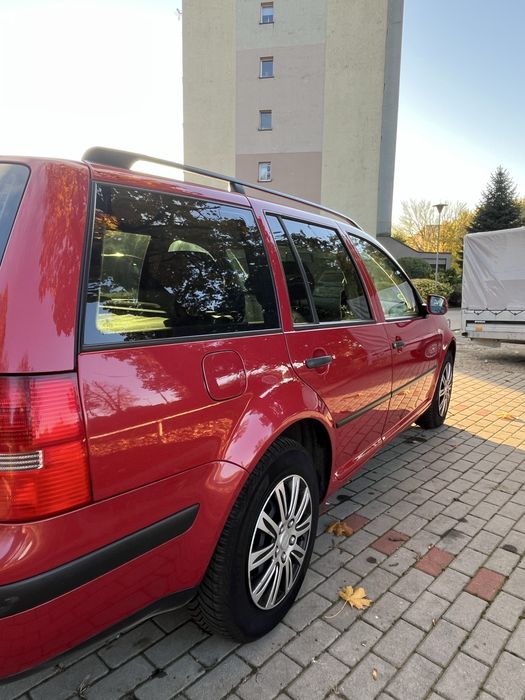 Volkswagen Golf lV 1.6 Benzyna Automat