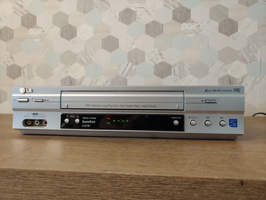 Magnetowid HI-FI stereo LG LV4787 6 glowic