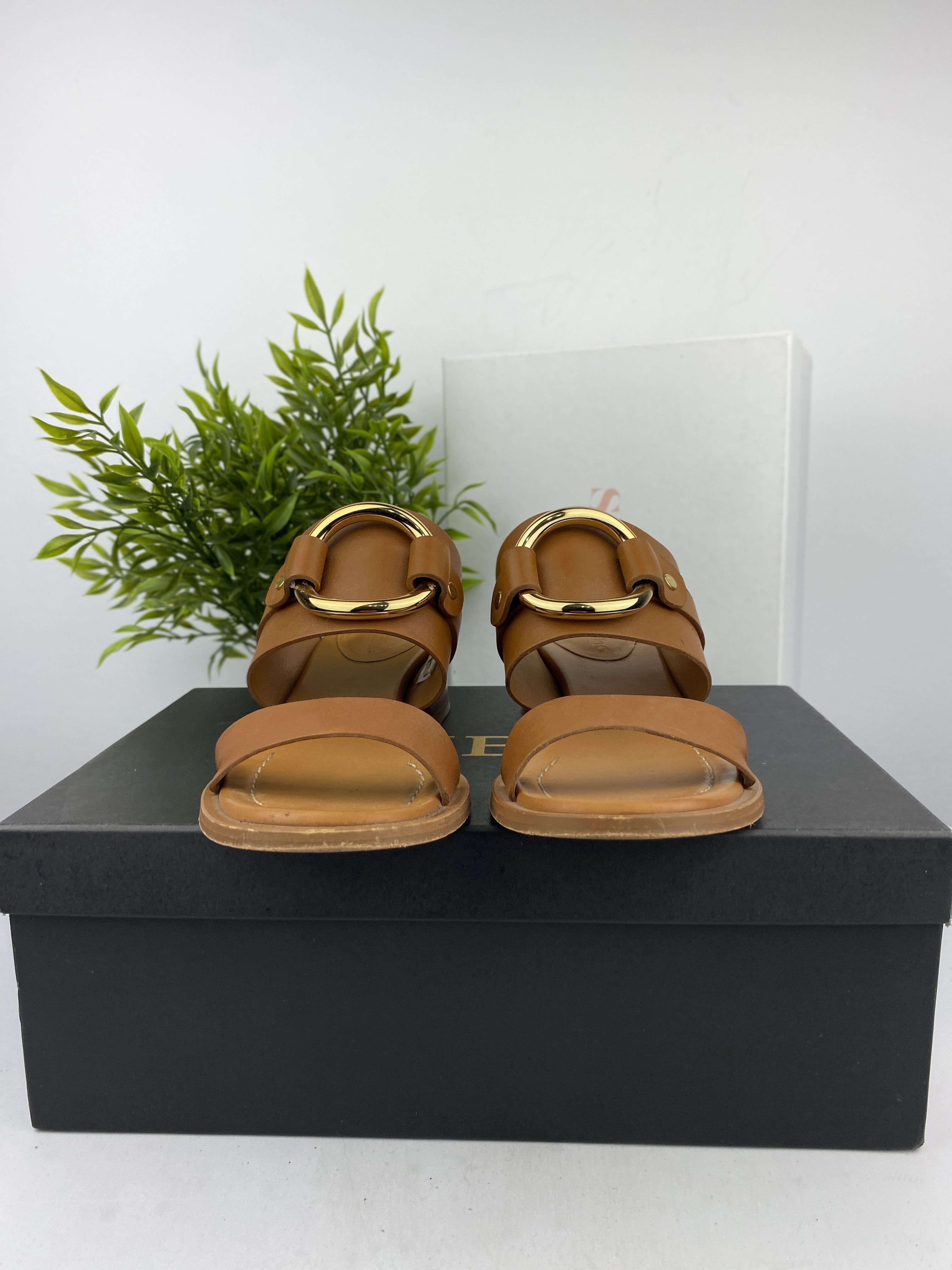 Bardzo dobre / buty sandały mule / See by Chloé / Calf Hana / r36 n51a