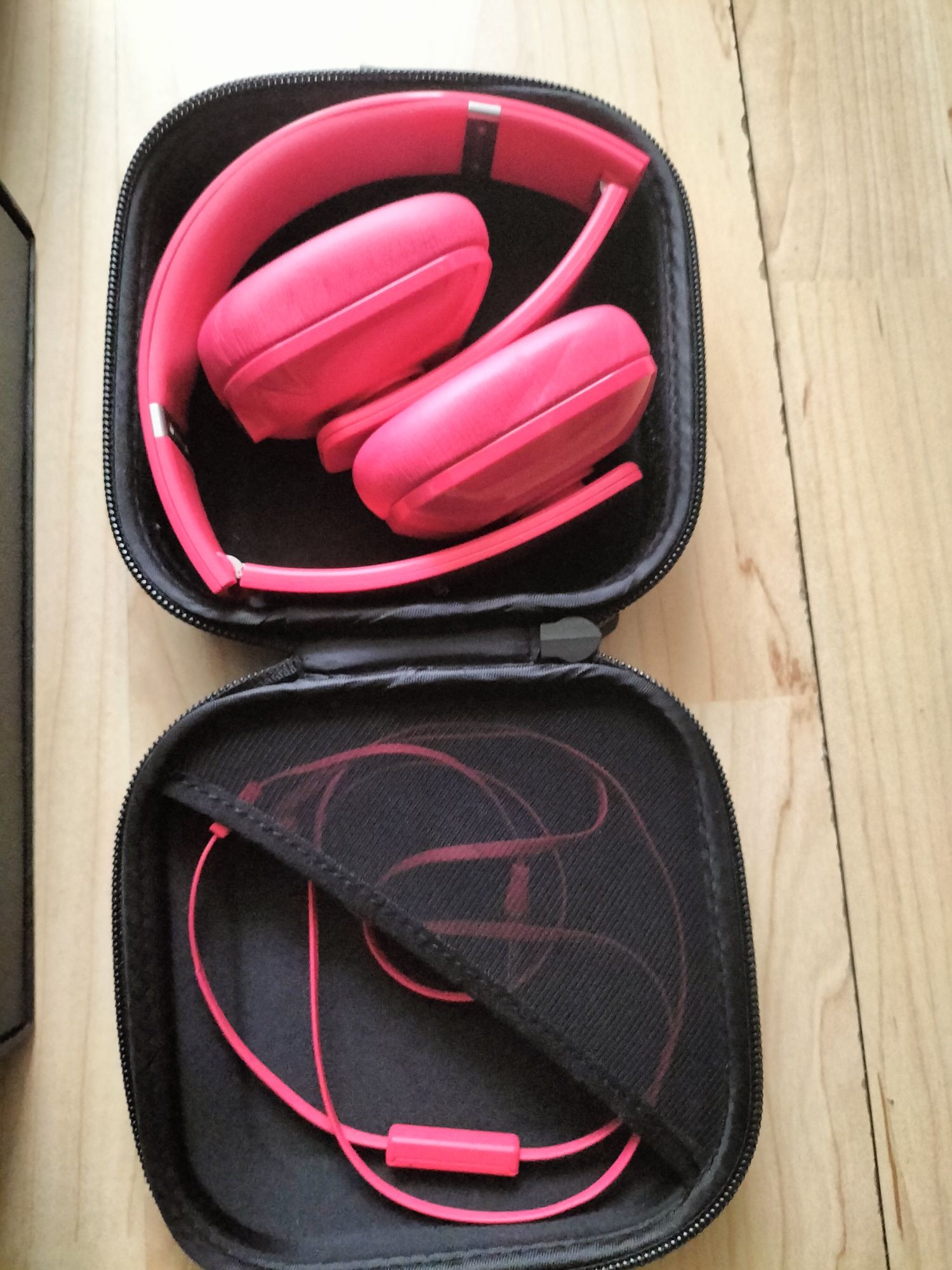Słuchawki przewodowe Nokia Monster różowe