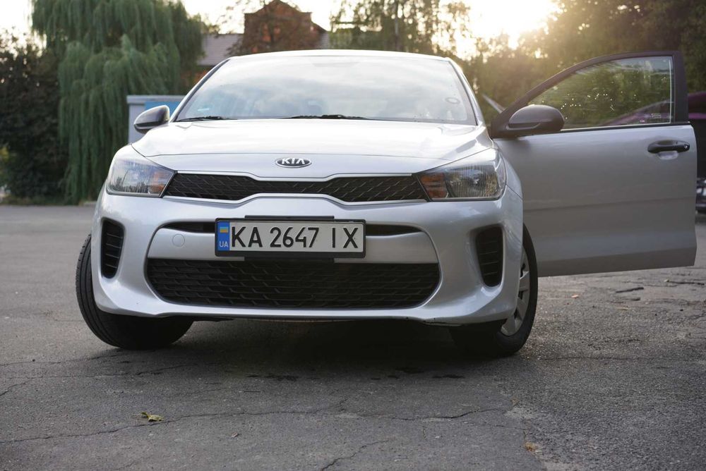 KIA RIO 2017 рік