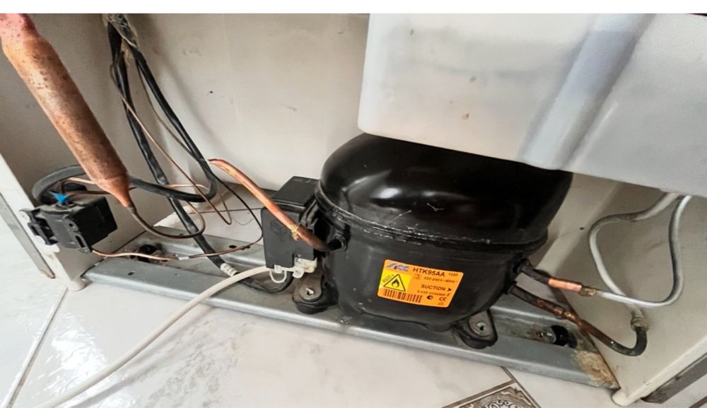 Холодильник Indesit