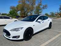 Tesla model  S 85 . Без вкладень