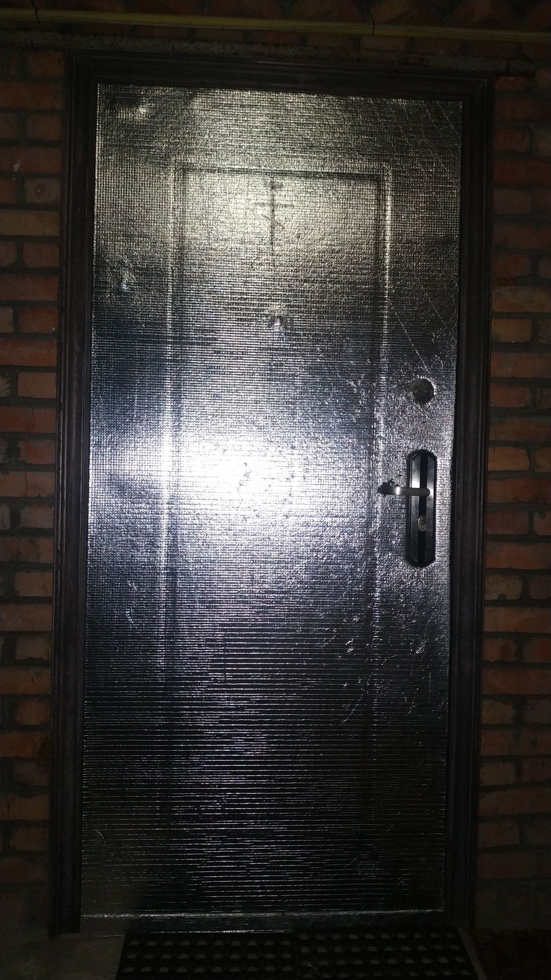 Двері вхідні металеві, утеплені