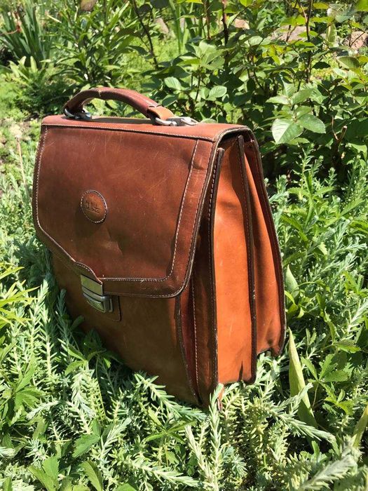 шкіряний портфель excelente  оригінальний