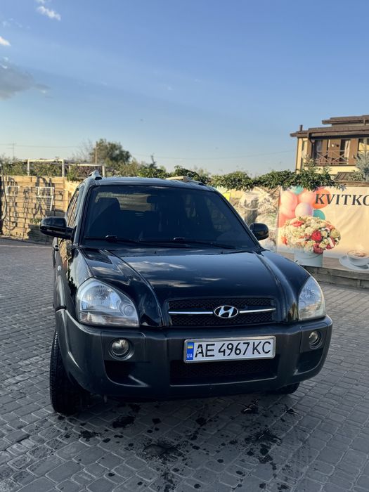 Hundai Tucson 2006 г official