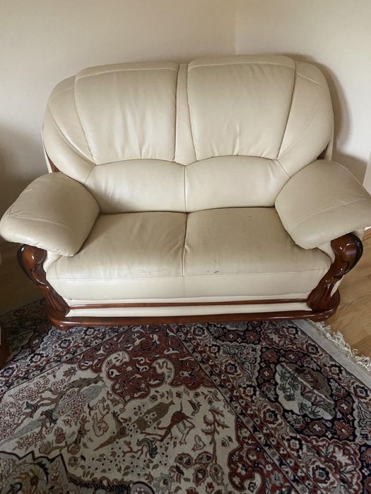 Шкіряні дивани, крісла