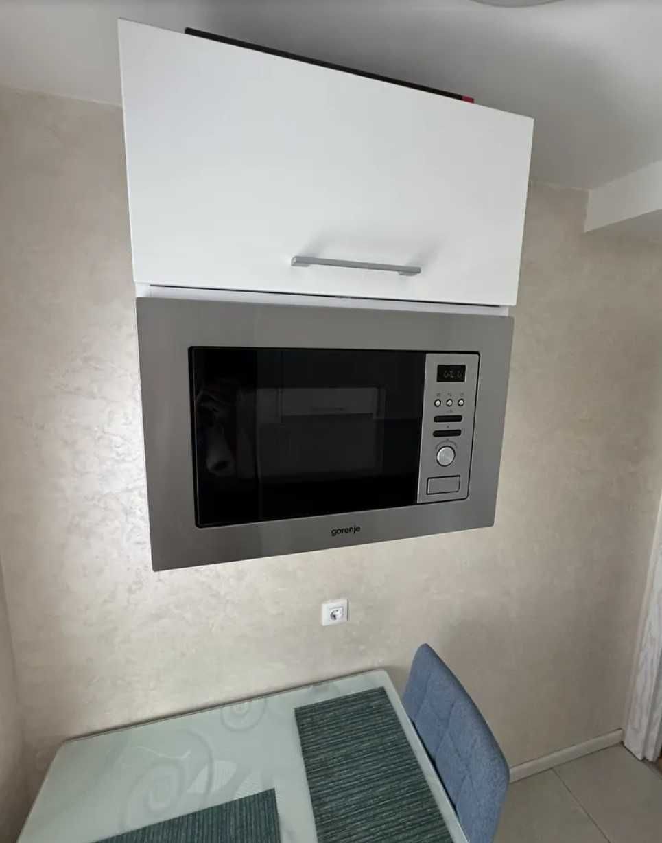 Продаж 2к квартири 45м² на вул. Кубанської України