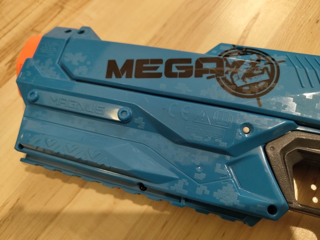 Pistolet Nerf N-Strike Elite Zombie Strike Mega Magnus
