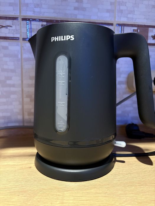 Електрочайник Philips
