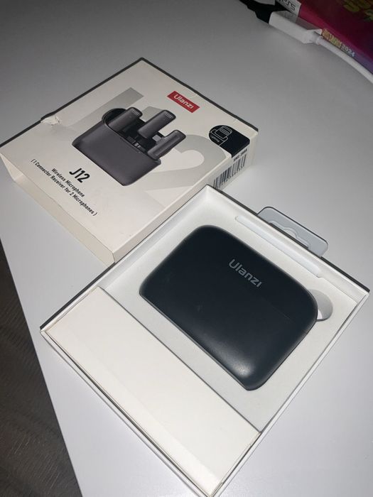 Ulanzi J12 Lightning петличний радіомікрофон до Iphone