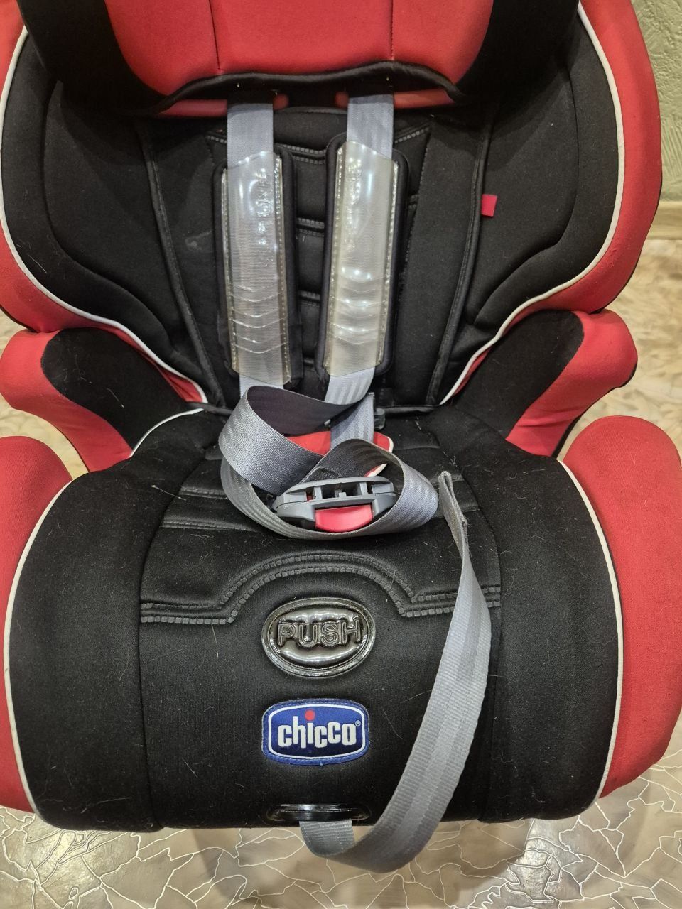 Детское кресло chicco