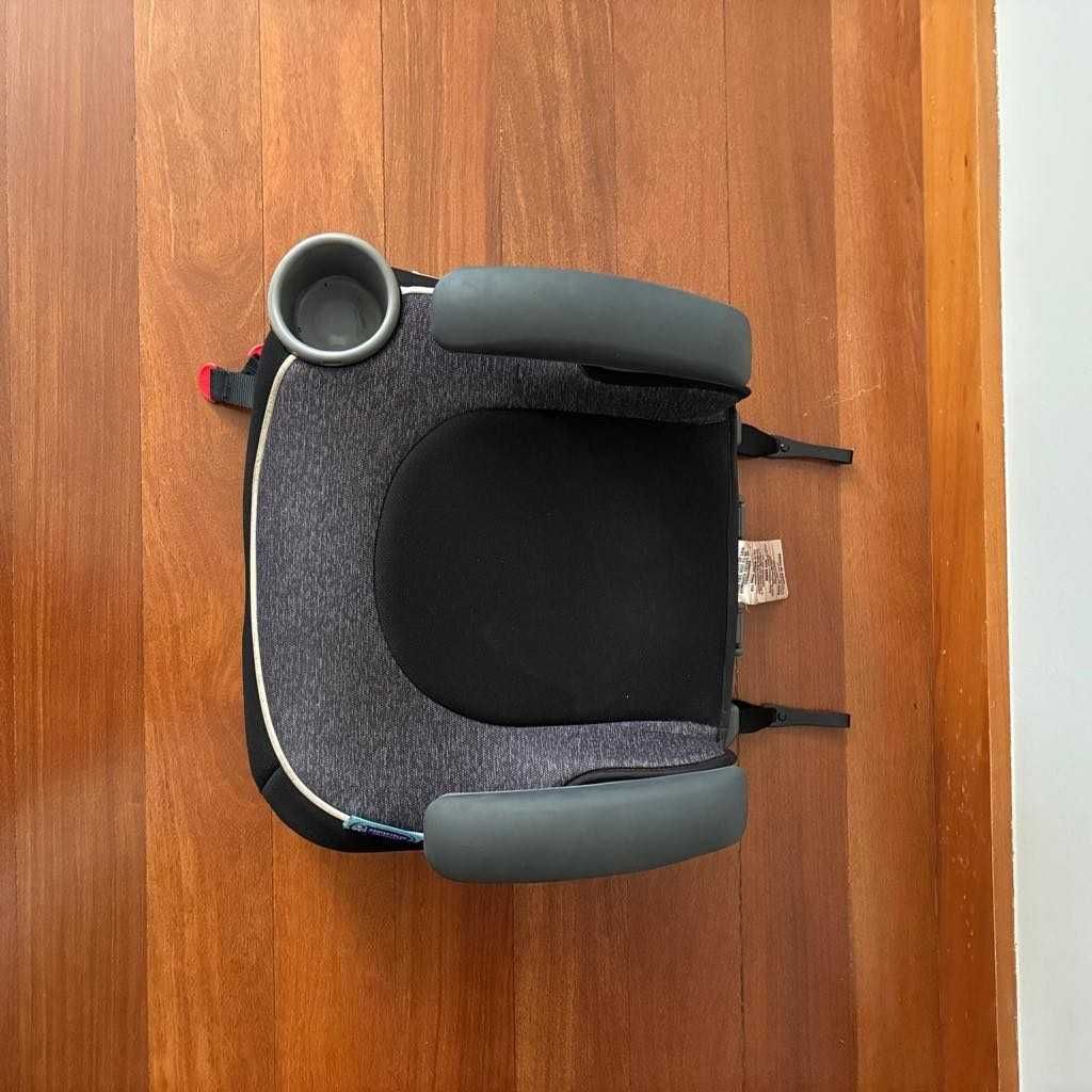 Assento de carro elevador sem encosto Graco