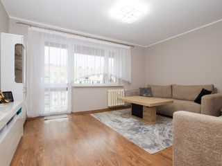 Dwie kanapy do salonu